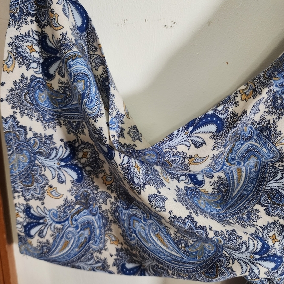 H&M BLUE AND BEIGE PAISLEY PRINT MINI DRESS 12. - Picture 4 of 4